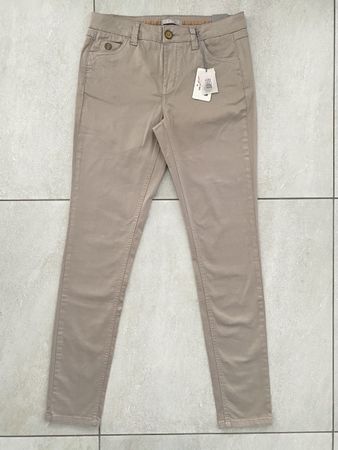 Leichte Damen Hose von NILE. Gr. S+. NEU. Slim long.